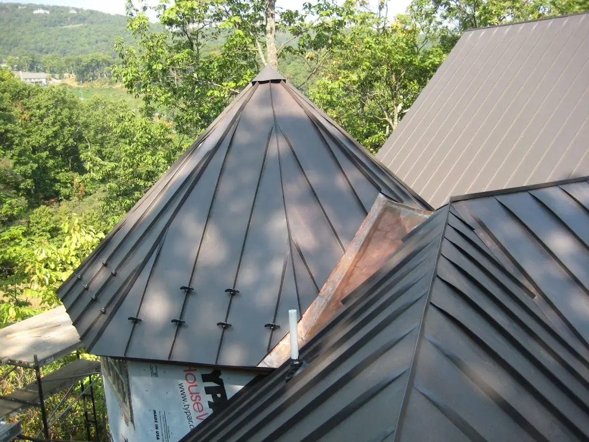 Professional Shingle Replacement & Repair by Craftsman Roofing in North Davis